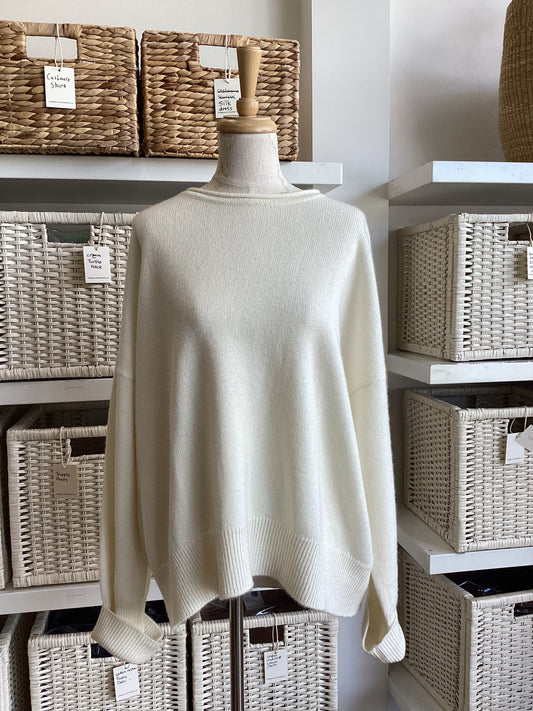 Cashmere Vivian Loose Round Neck Jumper